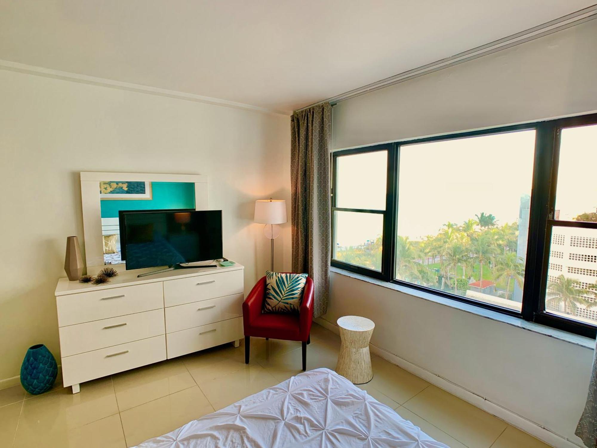 Directly On The Beach With Pool & Ocean View Miami Beach Bagian luar foto